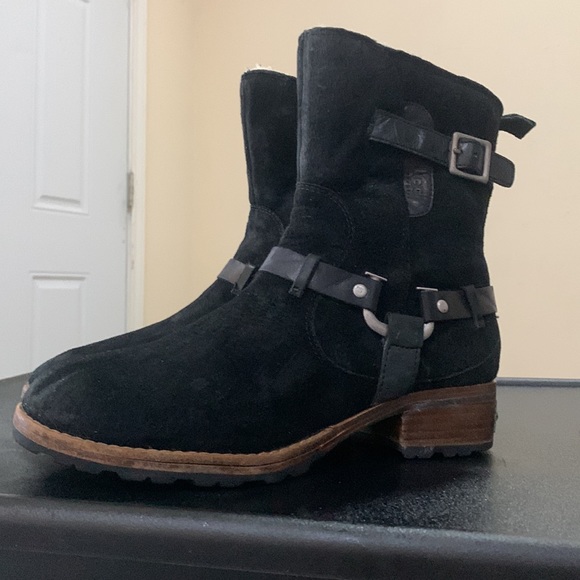 UGG Endell Black Suede Leather Shearling Moto Boot - Picture 2 of 7